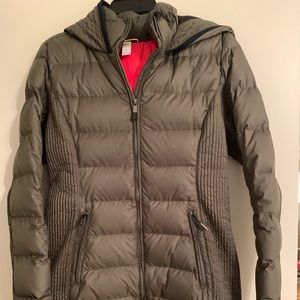 Lole down jacket size L in olive green